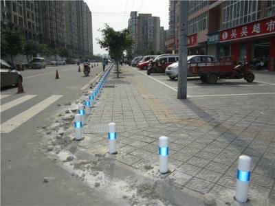 护栏